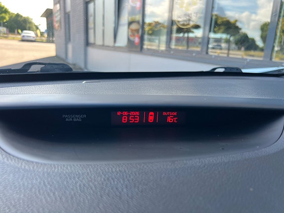 Kia Ceed 18 of 24