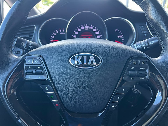 Kia Ceed 17 of 24
