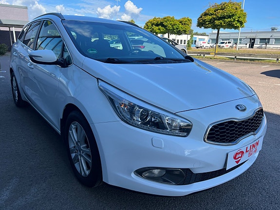 Kia Ceed 3 of 24