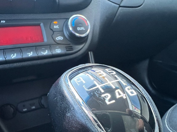 Kia Ceed 22 of 24
