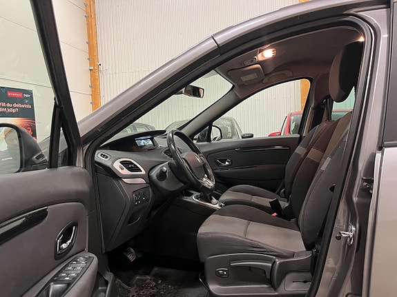 Renault Scenic III 14 of 19