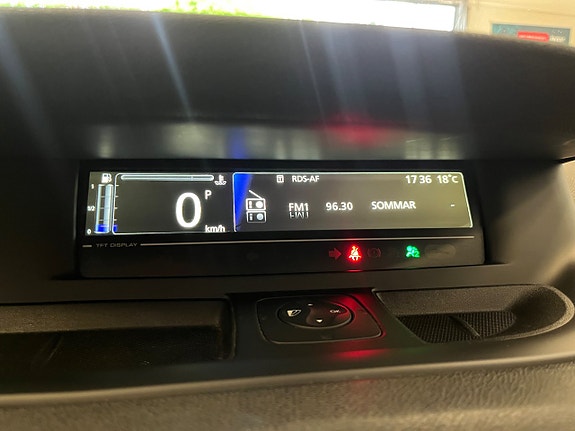 Renault Scenic III 16 of 19