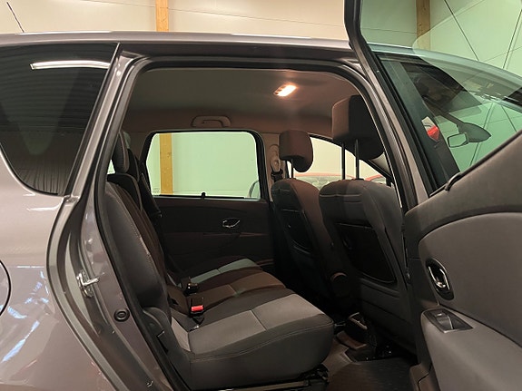 Renault Scenic III 11 of 19