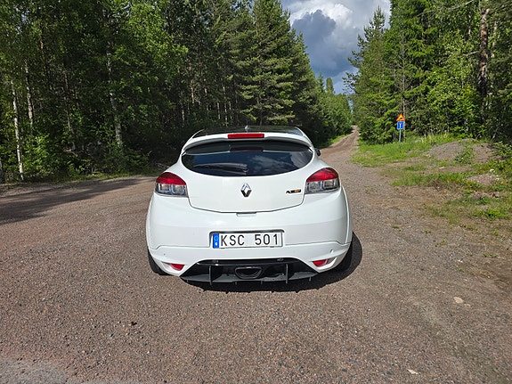 Renault Megane III 3 of 5