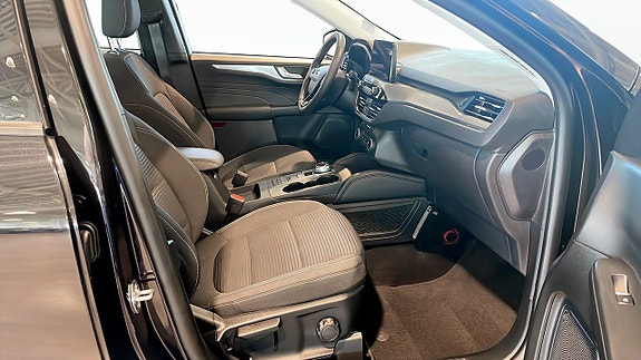 Ford Kuga 3 of 5