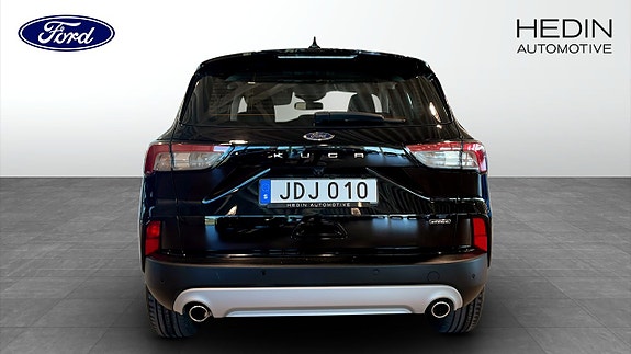 Ford Kuga 7 of 9