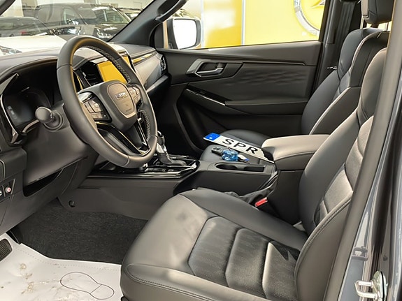 Isuzu D-max 6 of 24