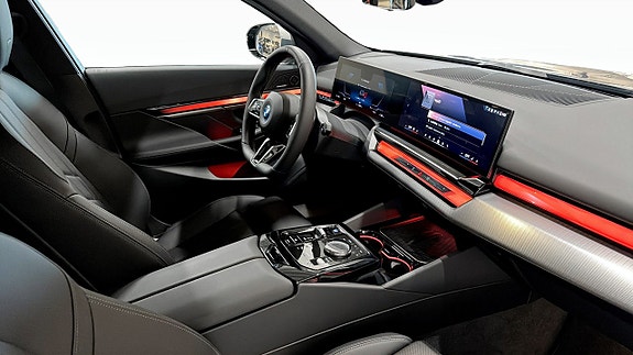 BMW i5 3 of 14
