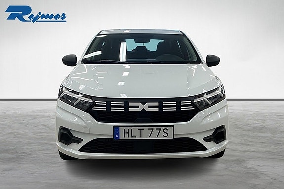 Dacia Sandero 5 of 5