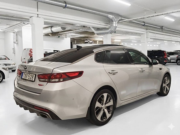 Kia Optima 4 of 5