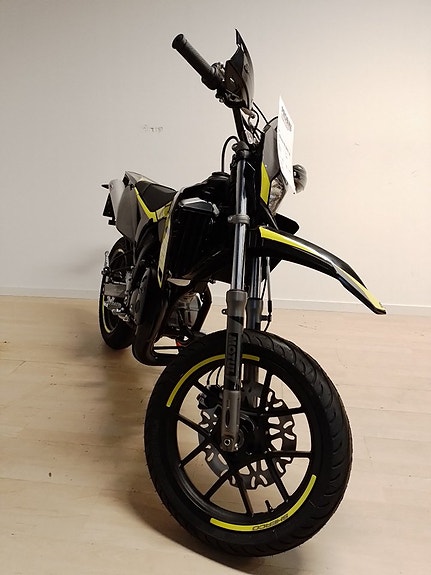 Sherco 50 SM R 2 of 3