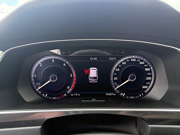 Volkswagen Tiguan 14 of 17