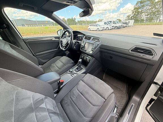 Volkswagen Tiguan 13 of 17