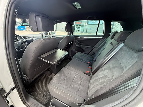Volkswagen Tiguan 11 of 17