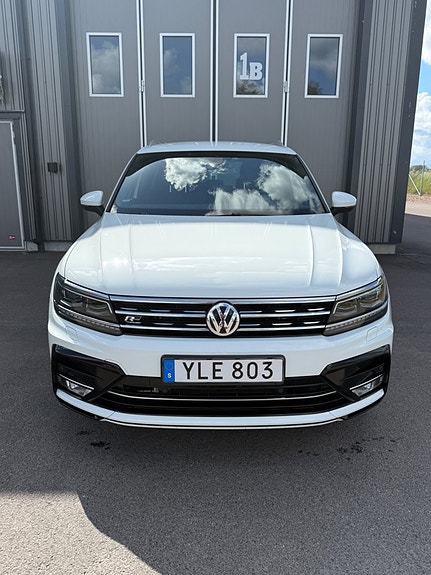 Volkswagen Tiguan 5 of 17