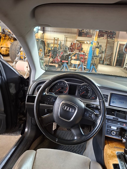 Audi A6 allroad 5 of 5