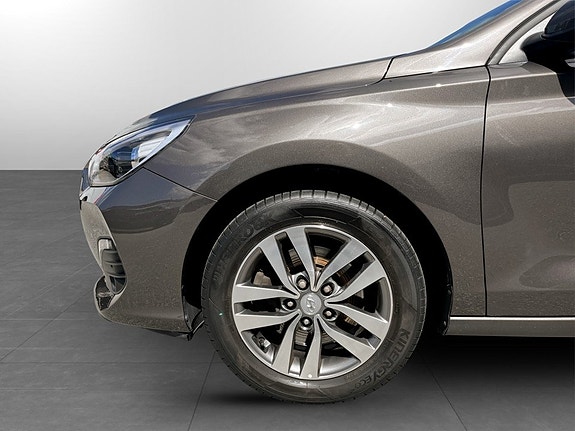 Hyundai i30 16 of 17
