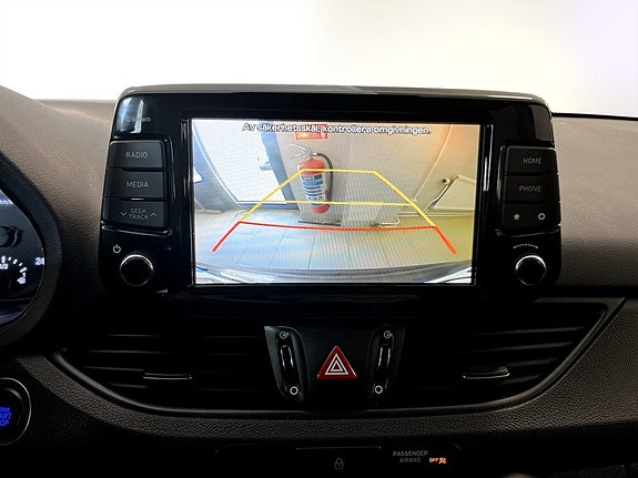 Hyundai i30 10 of 17