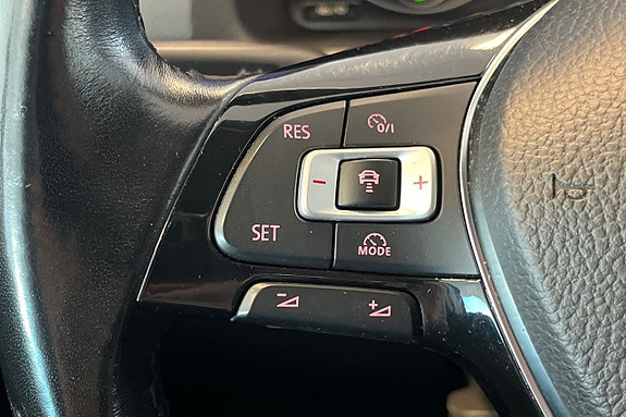 Volkswagen Caddy Maxi 14 of 24