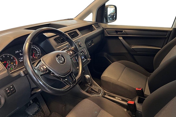 Volkswagen Caddy Maxi 11 of 24