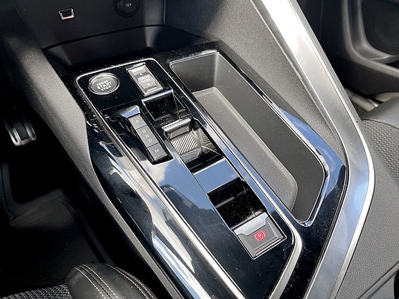 Peugeot 5008 11 of 17