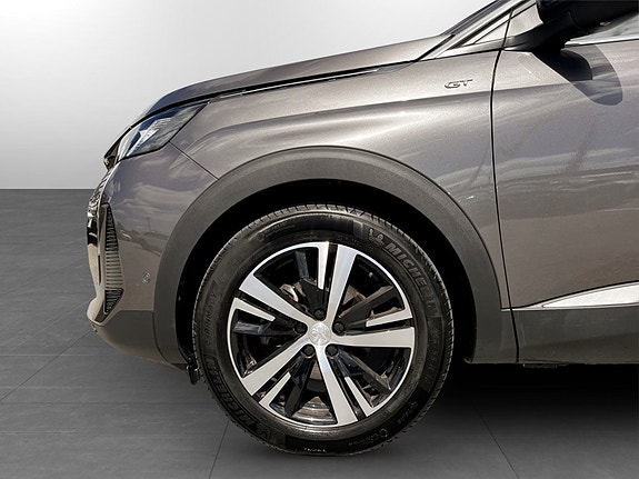 Peugeot 5008 15 of 17