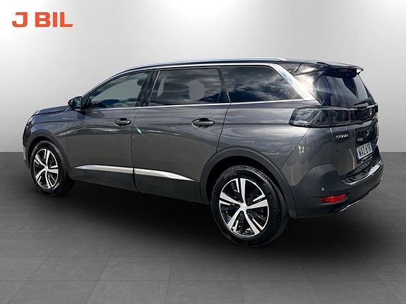 Peugeot 5008 3 of 5