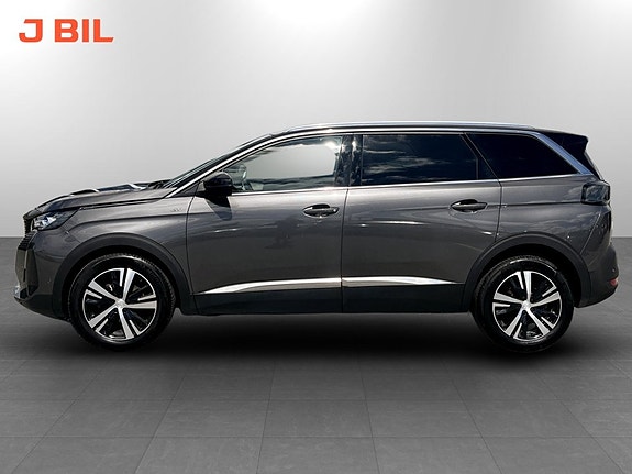 Peugeot 5008 14 of 17