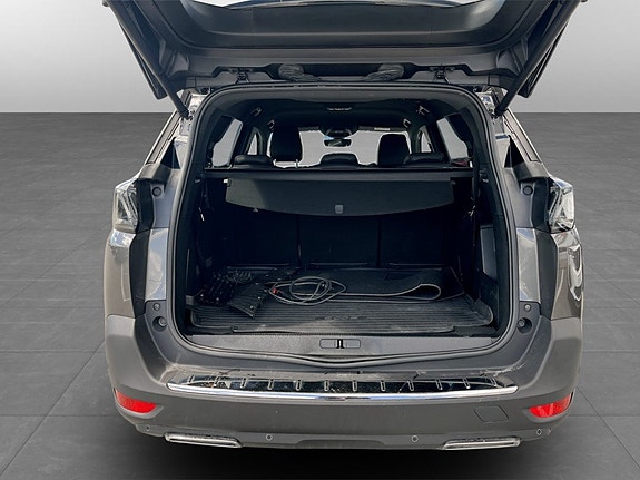 Peugeot 5008 16 of 17