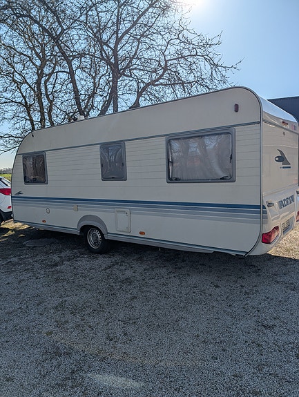 Adria Adora 552 UL 2 of 10