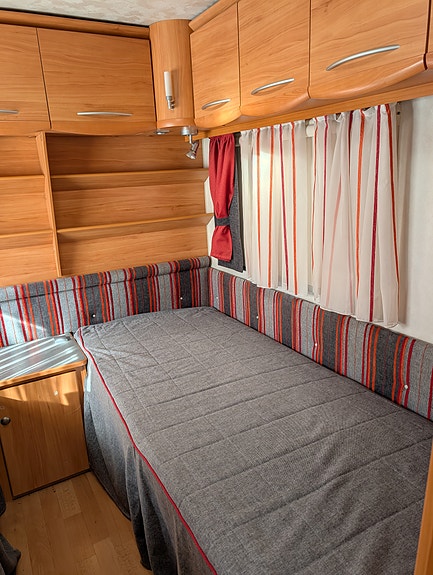 Adria Adora 552 UL 3 of 10