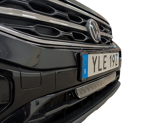 Volkswagen T-Roc 11 of 11