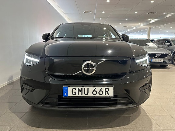 Volvo C40 2 of 5