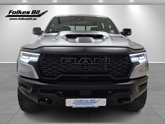 RAM 1500 2 of 5