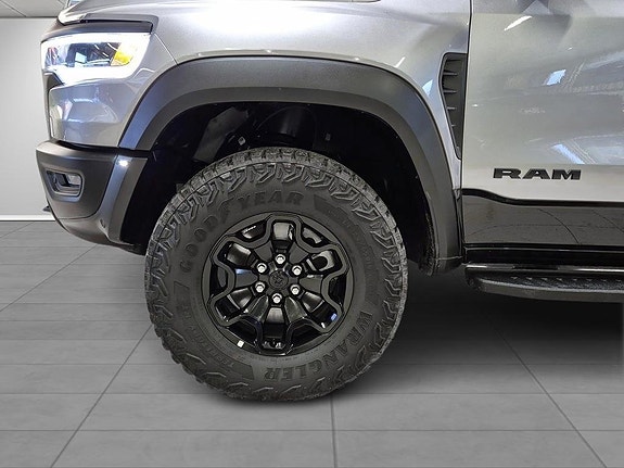 RAM 1500 6 of 28