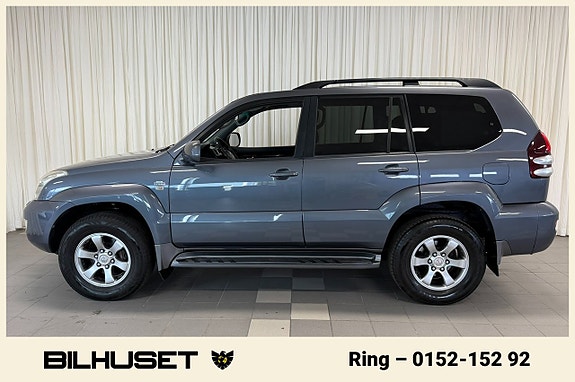 Toyota Land Cruiser 5 of 5
