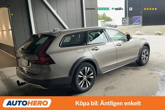 Volvo V90 Cross Country 6 of 30