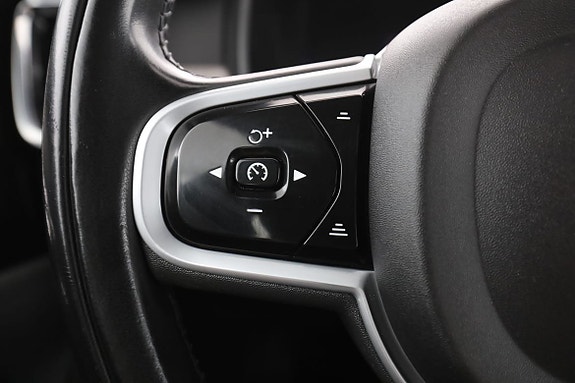 Volvo V90 Cross Country 29 of 30