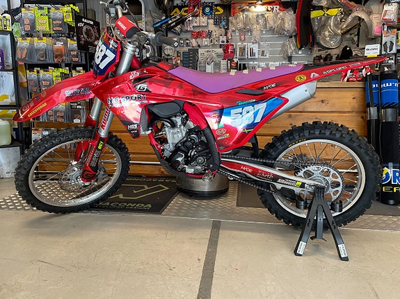 GasGas MC 250 F 4 of 4