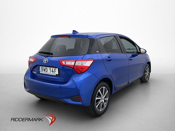 Toyota Yaris 8 of 29
