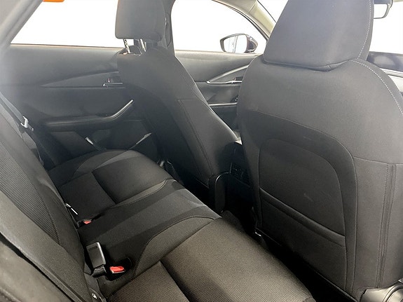 Mazda CX-30 12 of 15