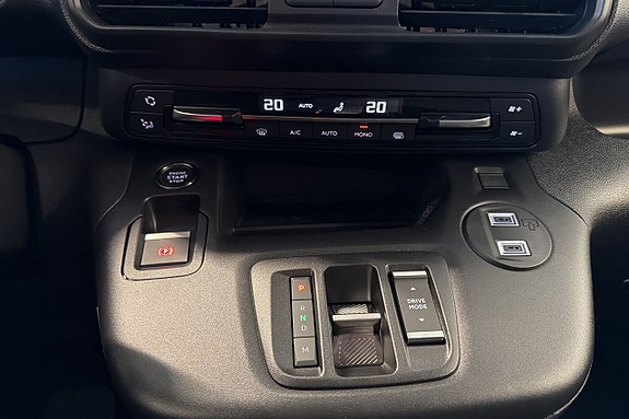 Peugeot Partner 15 of 19