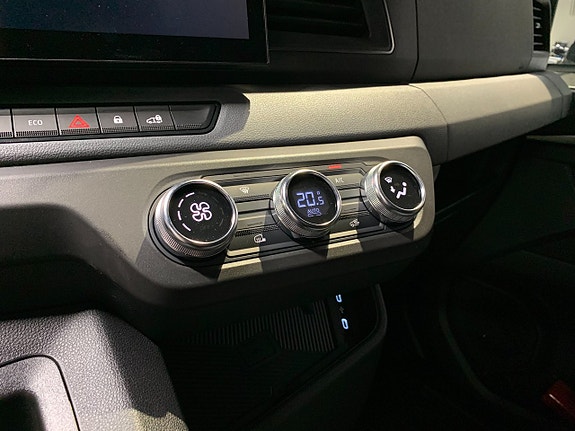 Nissan Interstar 14 of 19