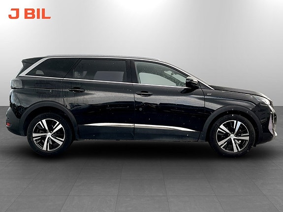 Peugeot 5008 15 of 17
