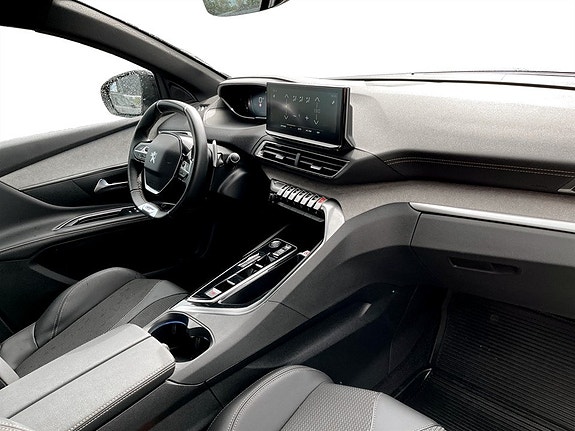 Peugeot 5008 12 of 17