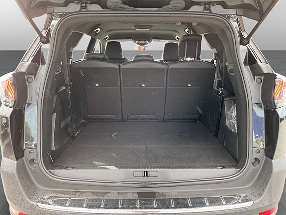 Peugeot 5008 17 of 17
