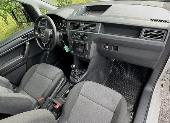 Volkswagen Caddy 15 of 21
