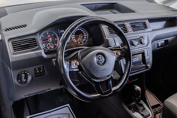 Volkswagen Caddy 10 of 13