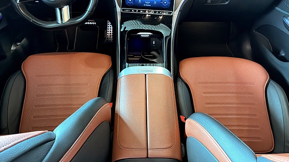 Mercedes-Benz GLC300 de 12 of 12