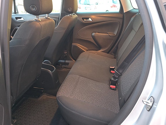 Opel Crossland X 7 of 17